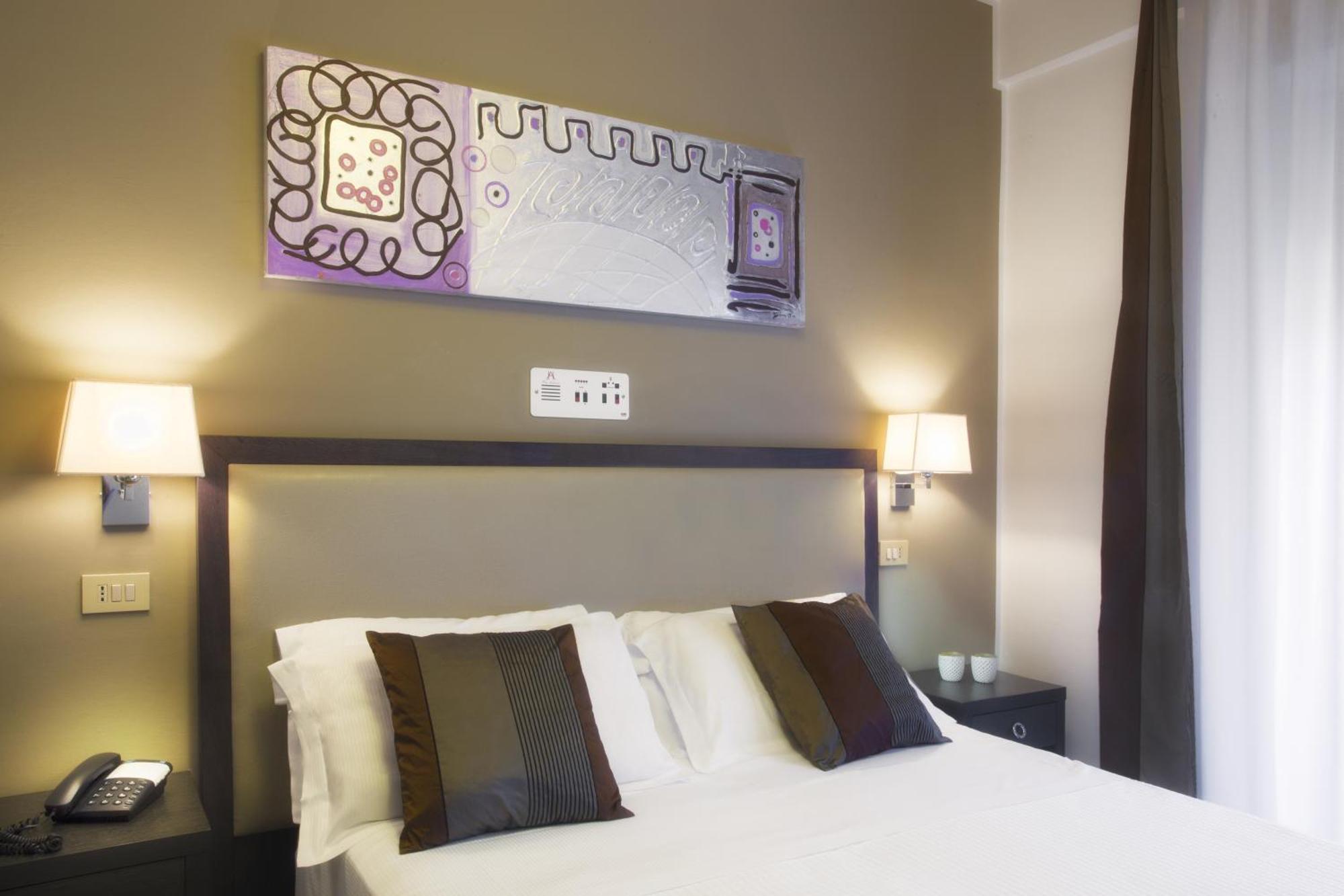 Hotel Ambassador Риччоне Номер фото